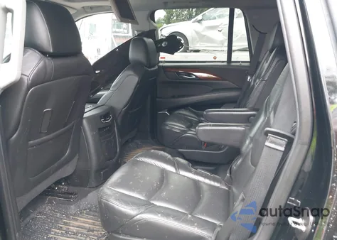 2019 Cadillac Escalade Luxury z USA, uszkodzony, nr VIN 1GYS4BKJ5KR166537
